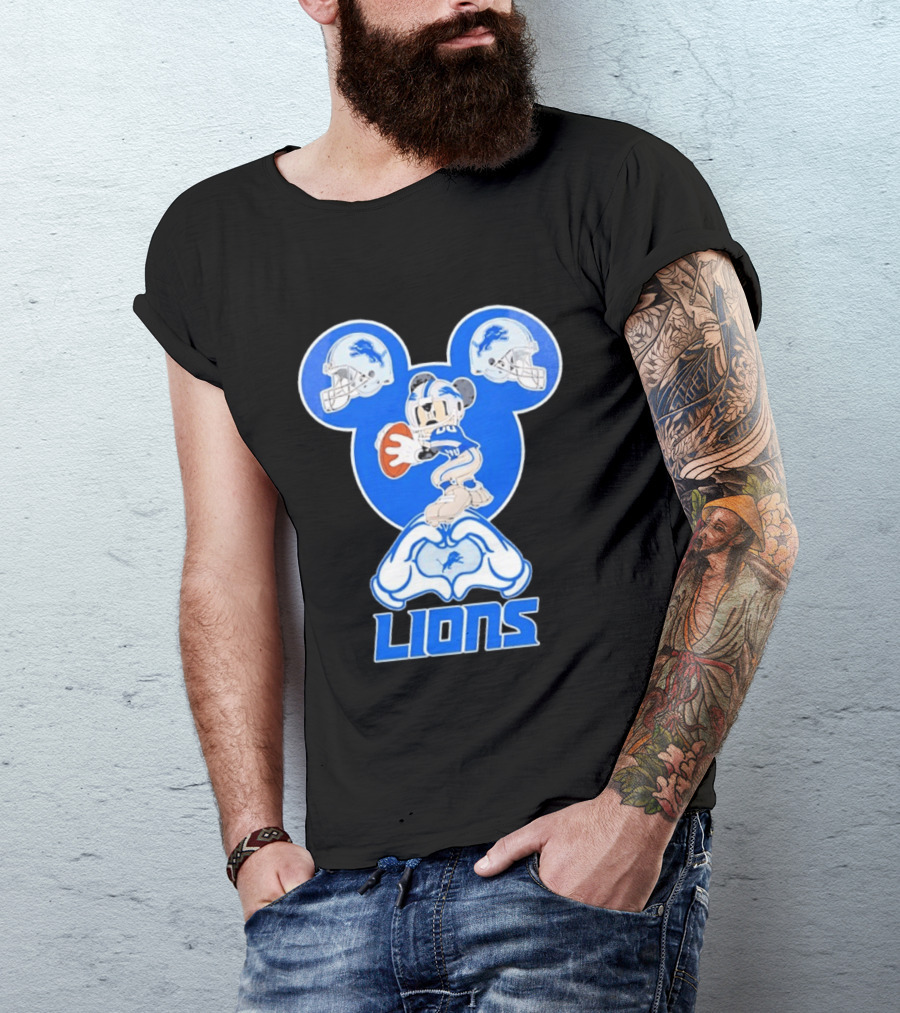 Detroit Lions Mickey Mouse Football Heart Helmets T-Shirt