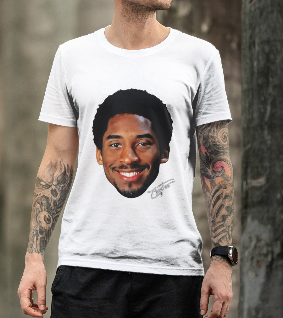 Kobe Bryant Big Face All Smiles NBA Legend T-Shirt