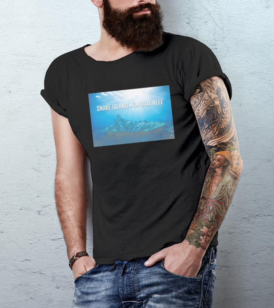 Snake Island Memorial Reef Submerged Ship Ocean Scene T-Shirt