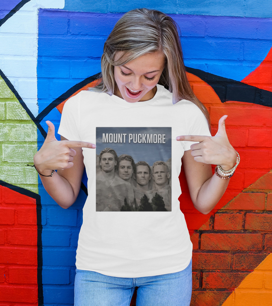 Mount Puckmore Hockey Stars Carved Into Stone Mountain T-Shirt
