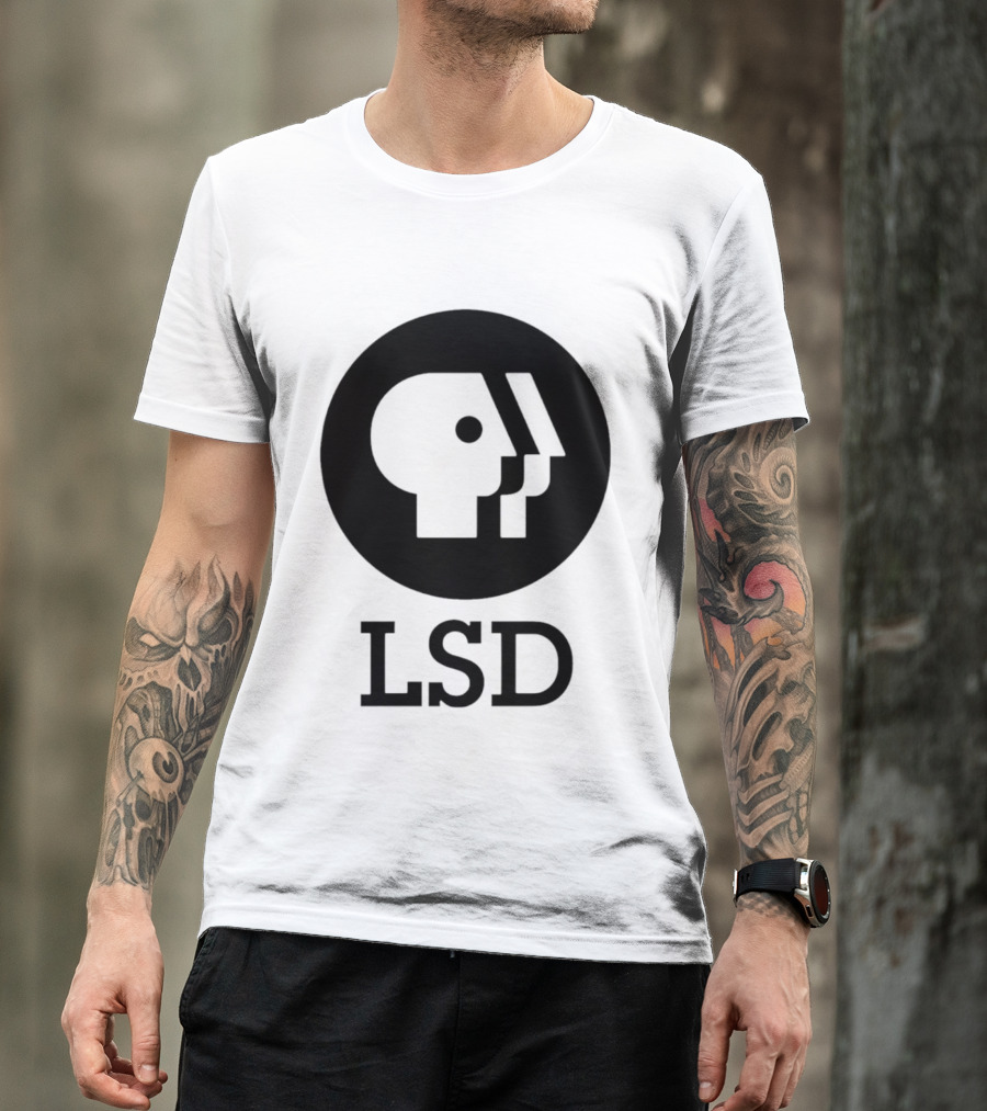 Dave Landau Wears LSD PBS T-Shirt