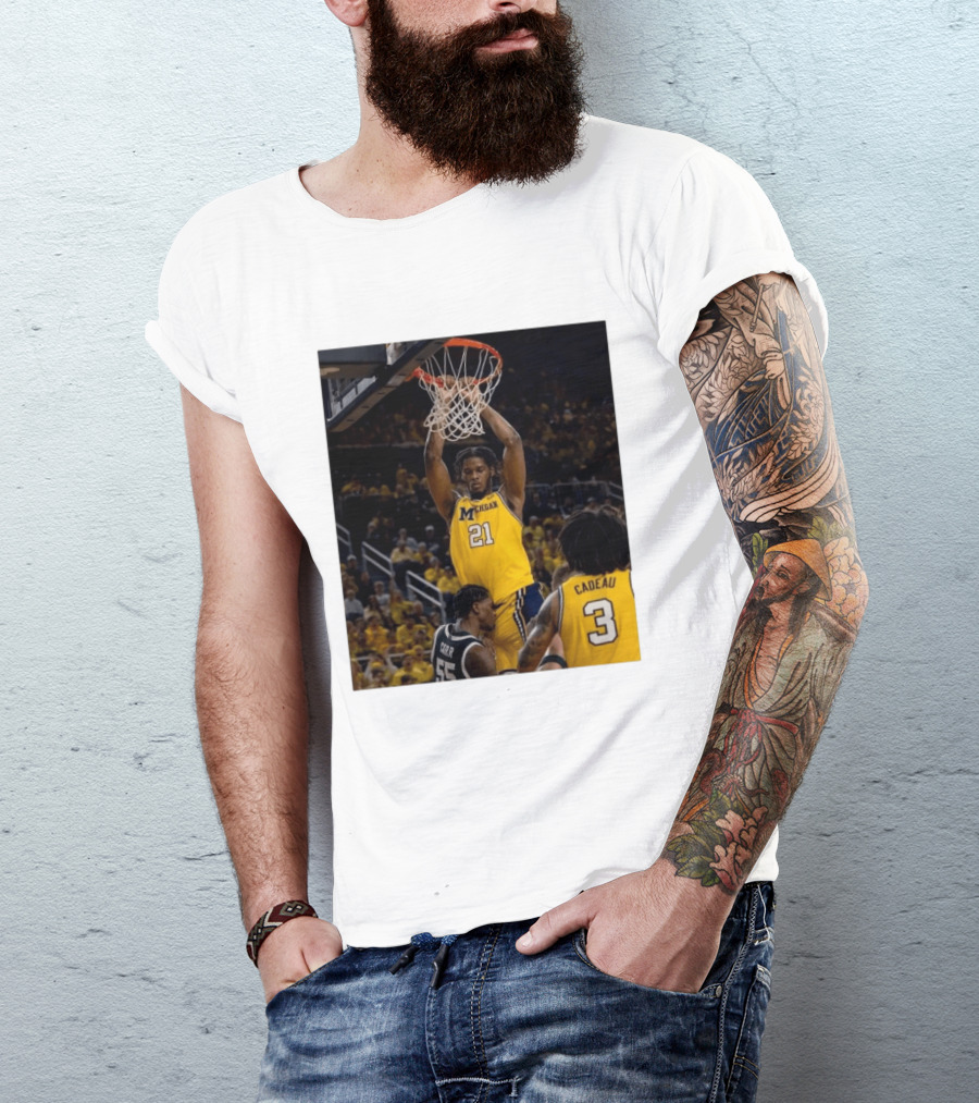 Morez Johnson Jr. Dunk Michigan Vs Carr Cadeau Basketball Moment T-Shirt
