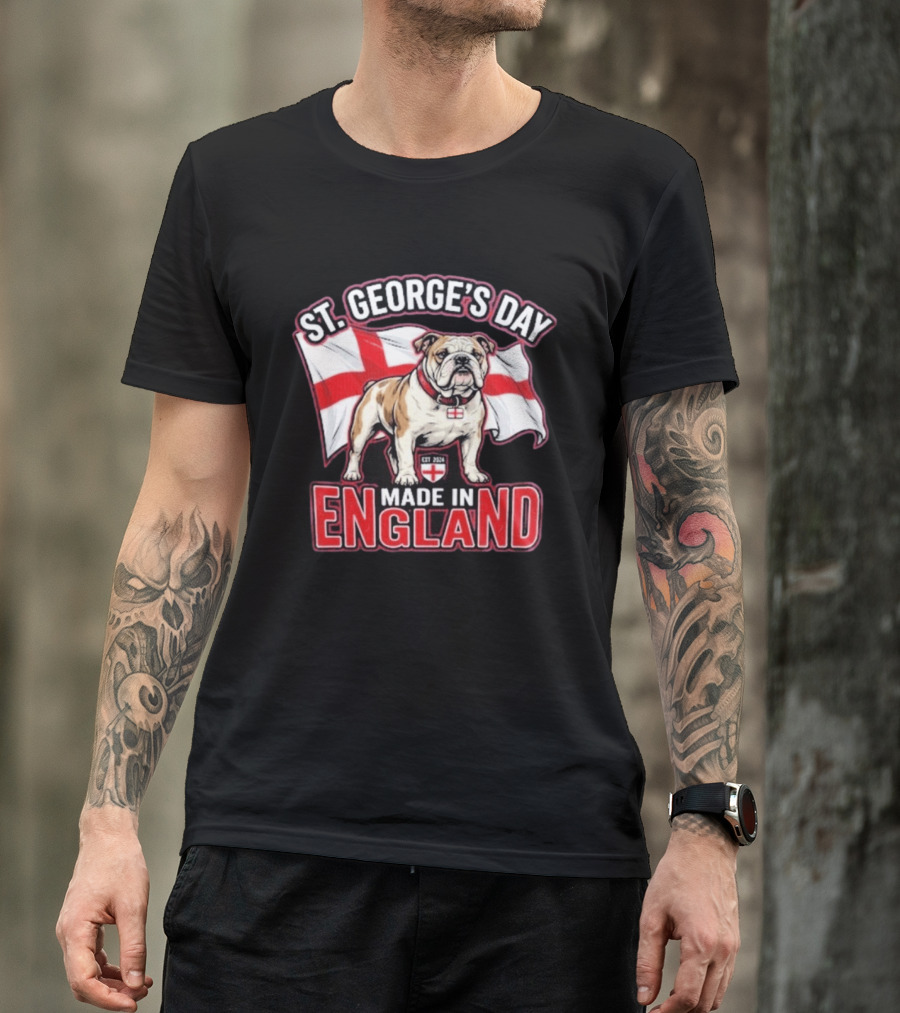 St George's Day Bulldog England Made In England T-Shirt
