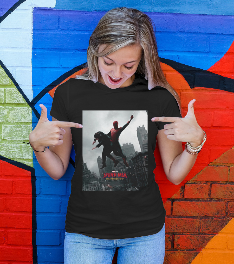 Spider Man Brand New Day Marvel Comic Scene Flying Over City Skyline T-Shirt