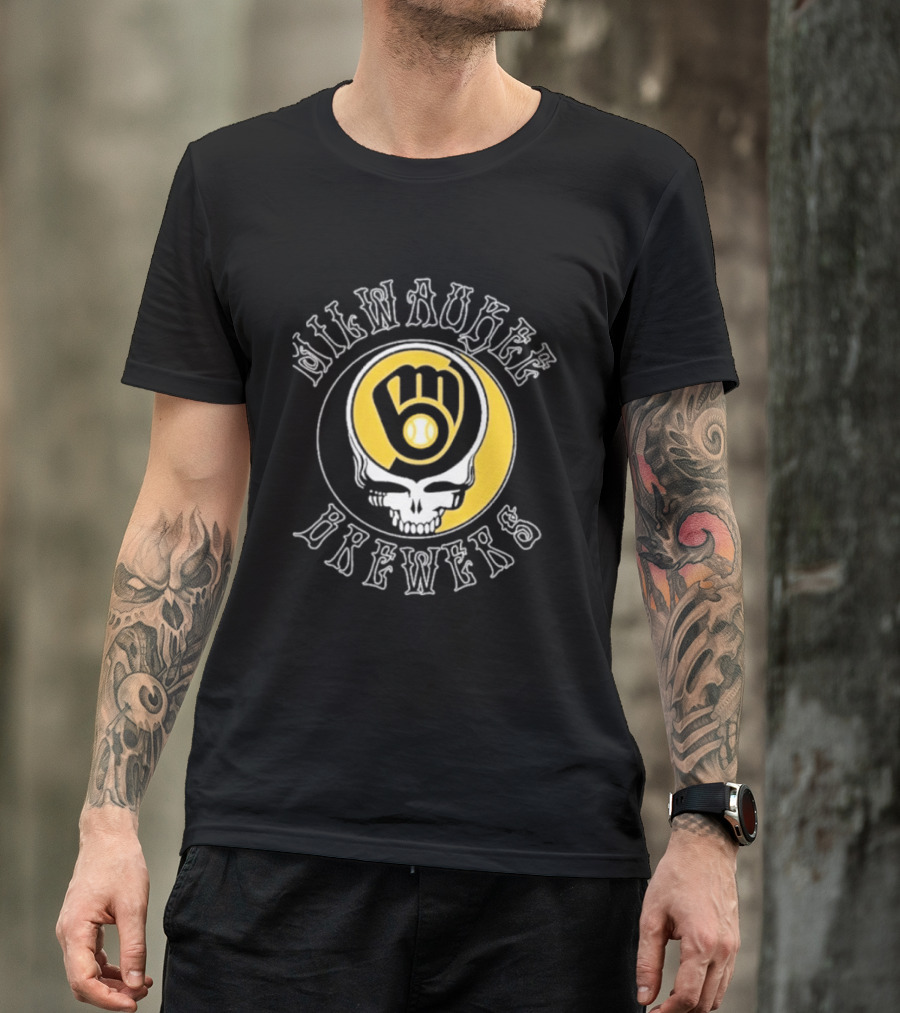 Milwaukee Brewers Skull Baseball Glove Crescent Moon T-Shirt