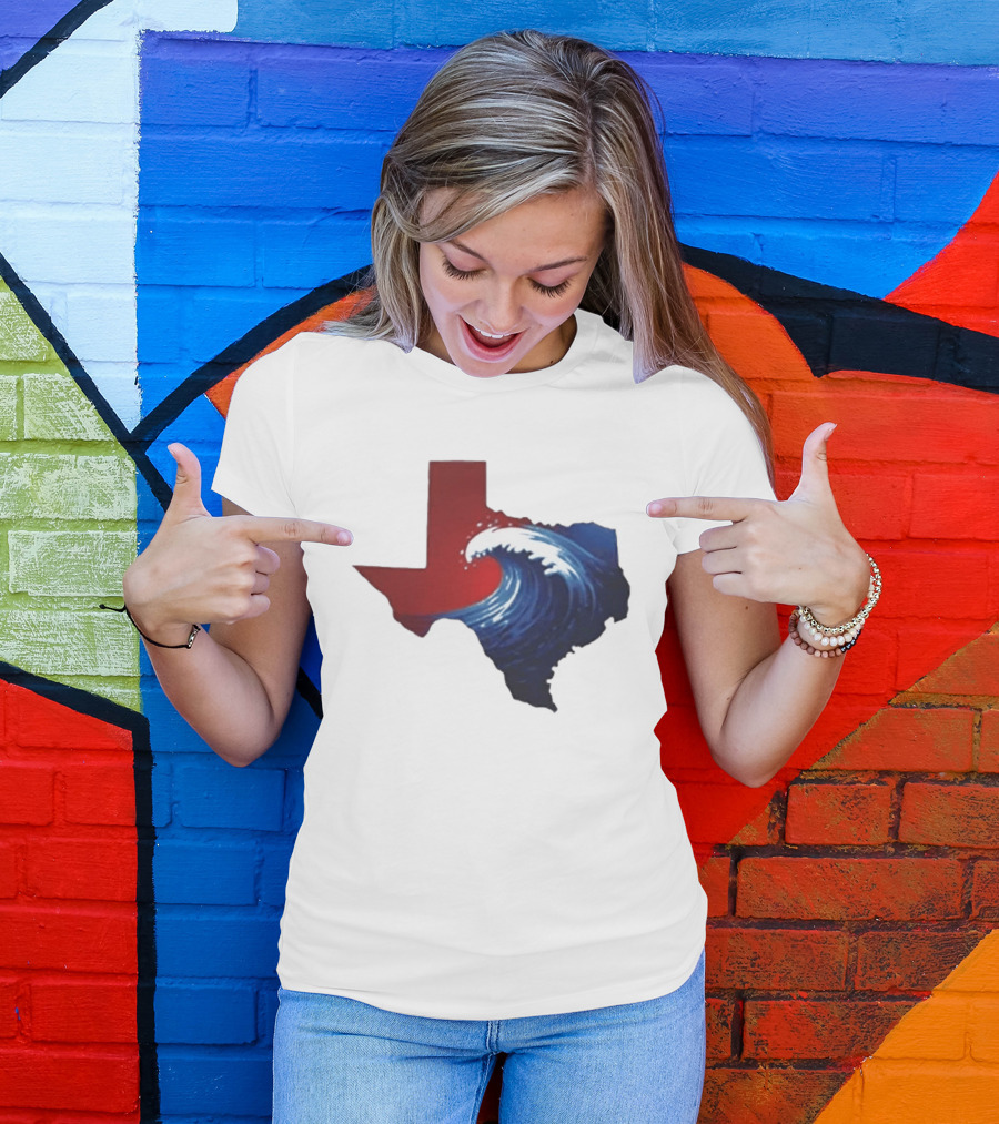 Texas Blue Wave Democrat Red State Map Wave Banner T-Shirt
