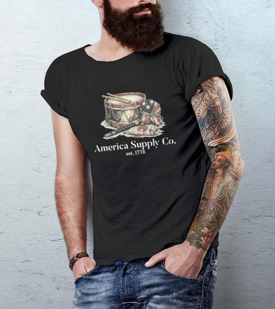 America Supply Co. Est. 1776 Drum And Fife With American Flag Props T-Shirt