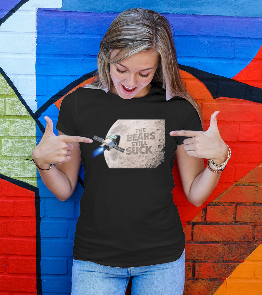 Artemis II Green Bay Packers The Bears Still Suck Moon Satellite T-Shirt