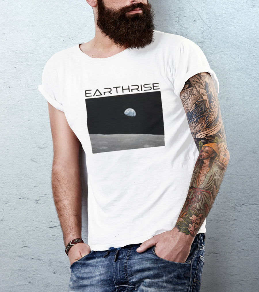 Artemis Mission Earthrise Moon View T-Shirt