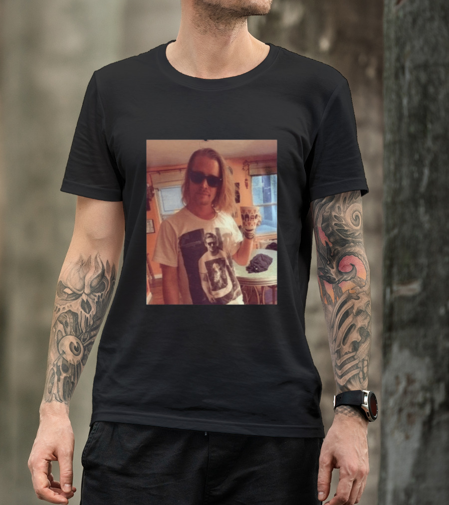 Ryan Gosling Meta Fashion Macaulay Culkin Homage T-Shirt