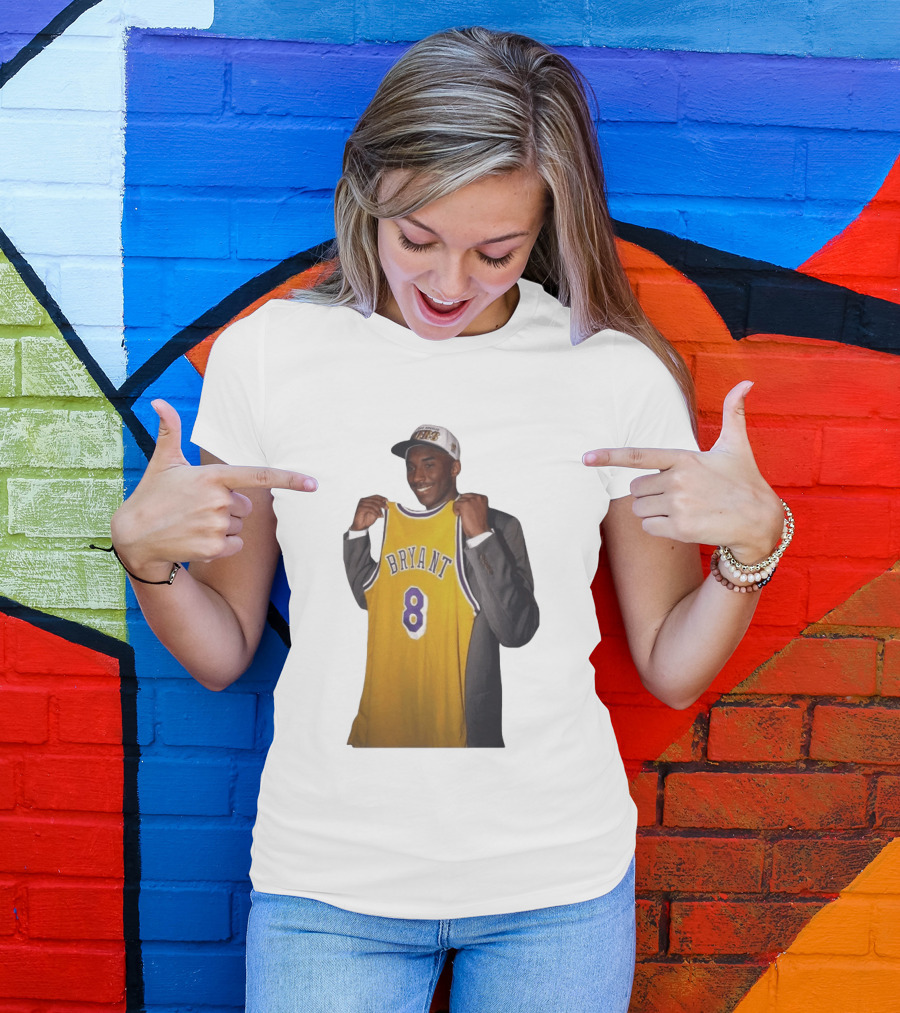 Bryant 8 Lakers Jersey Iconic Kobe Image T-Shirt