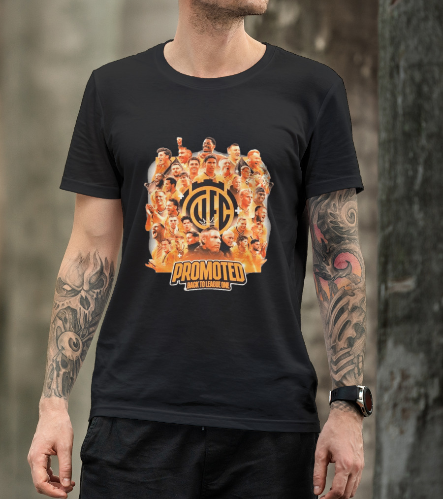 Cambridge United FC Promoted Back To League One 2026 Team Celebration Montage T-Shirt