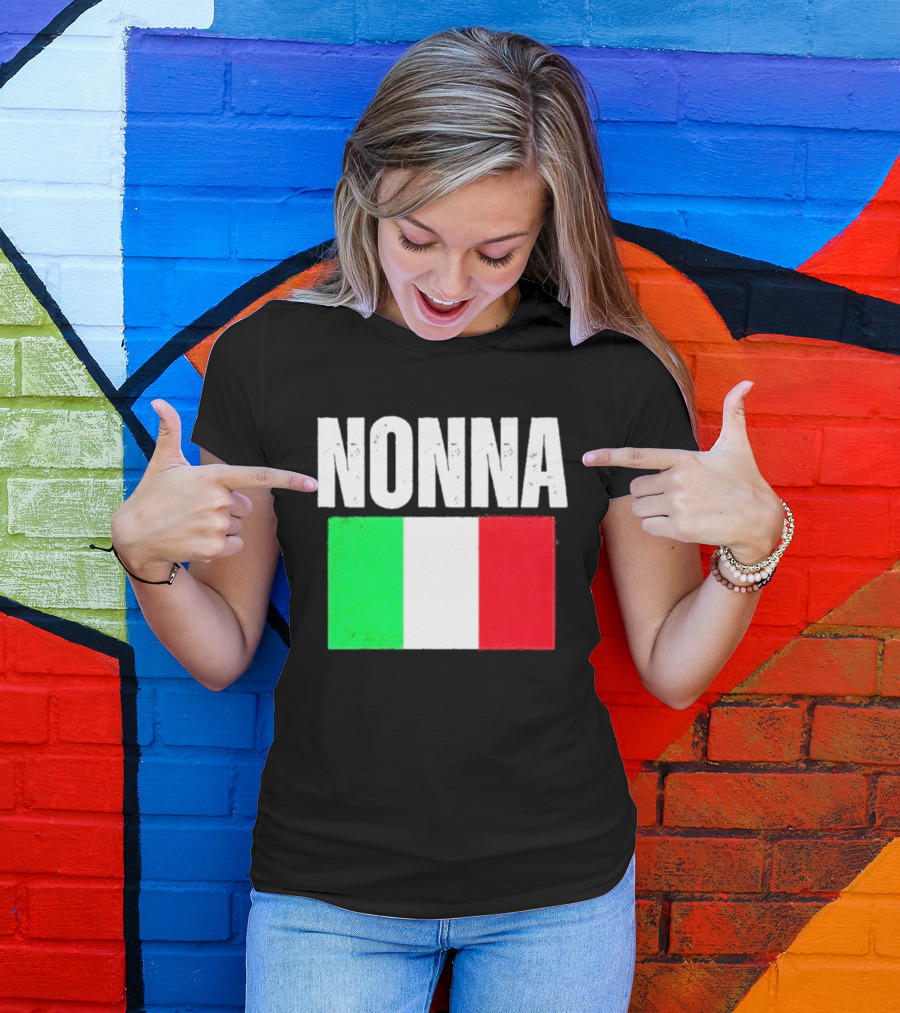 Italian Nonna Flag Pride With Italy T-Shirt