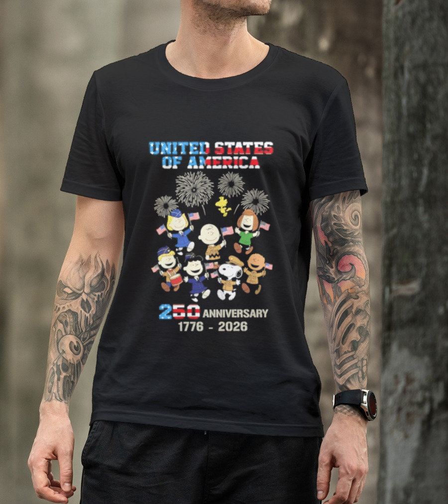 United States Of America 250th Anniversary 1776 2026 Snoopy Peanuts Characters Celebration T-Shirt