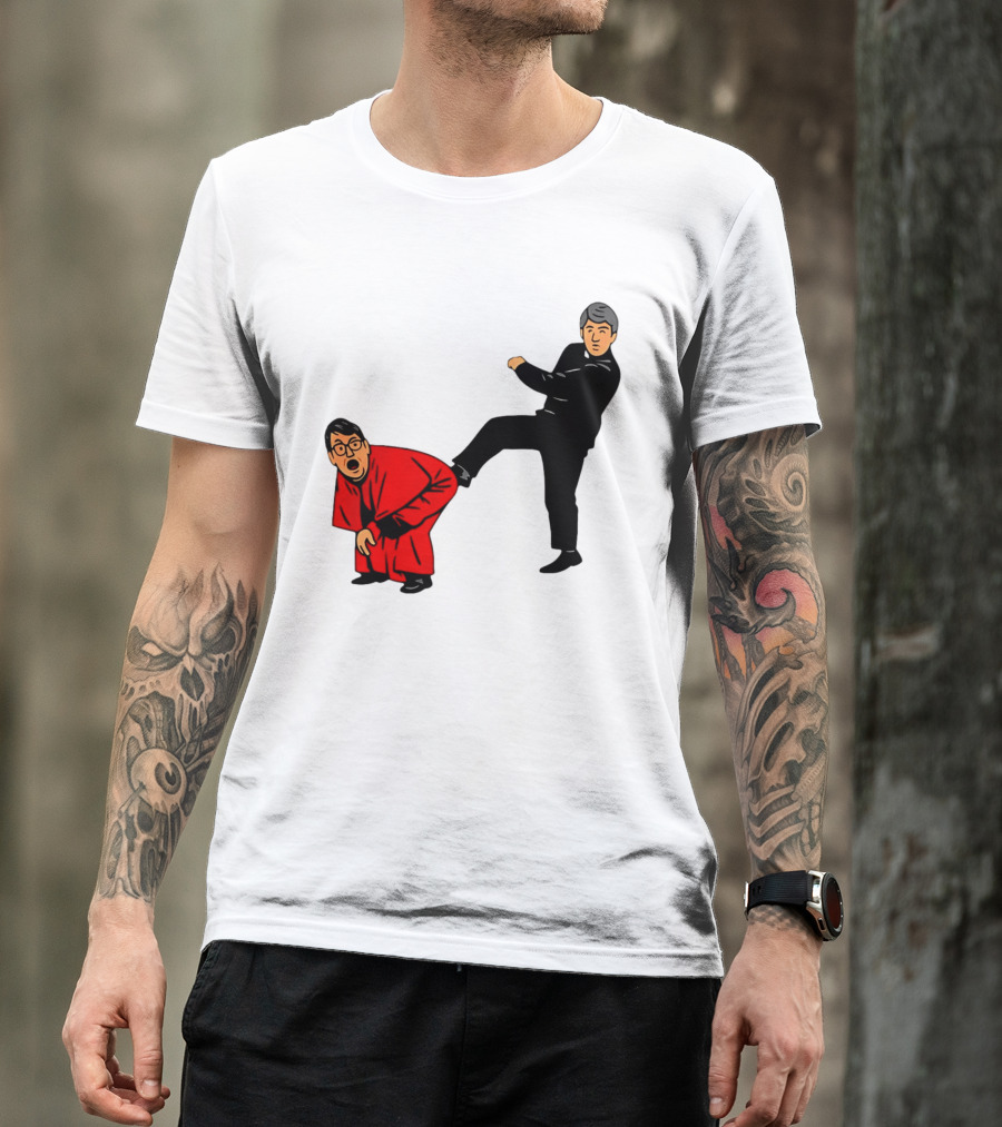 Kicking Random Man Up The Arse Funny Comic Scene T-Shirt