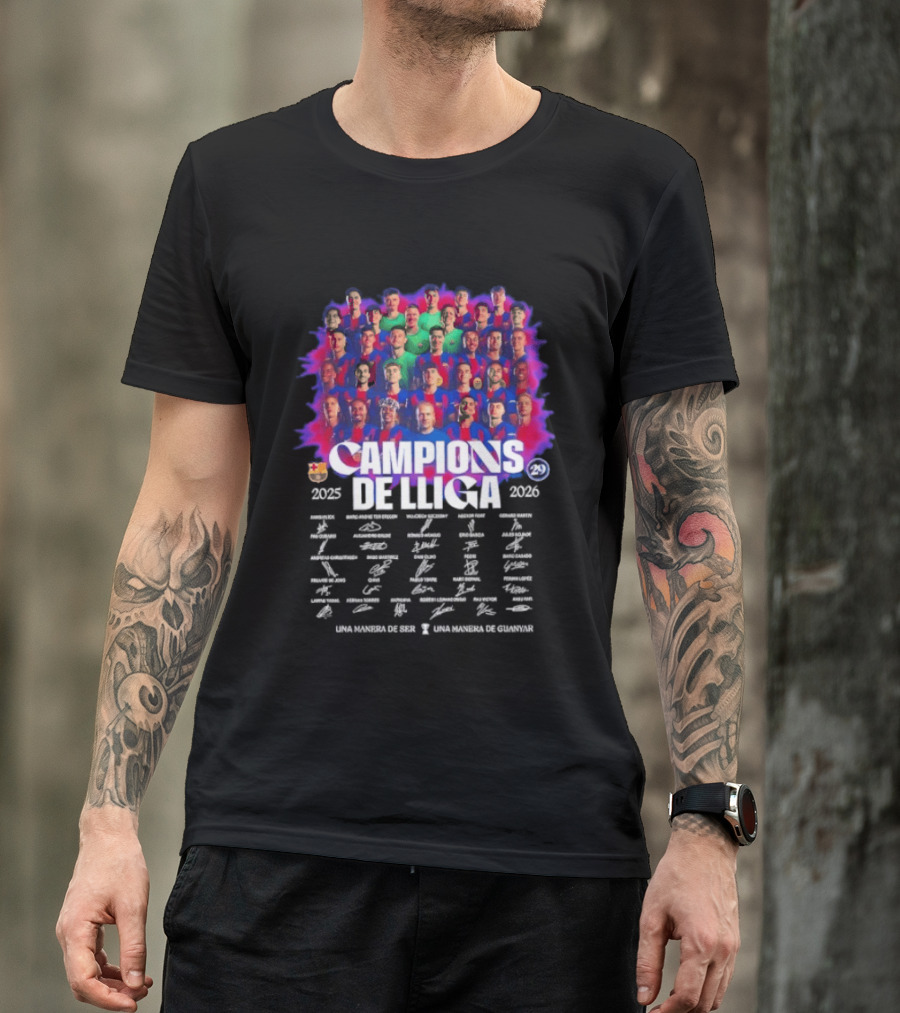 Barcelona FC Campions De Lliga 2025 2026 Signatures Una Manera De Ser T-Shirt