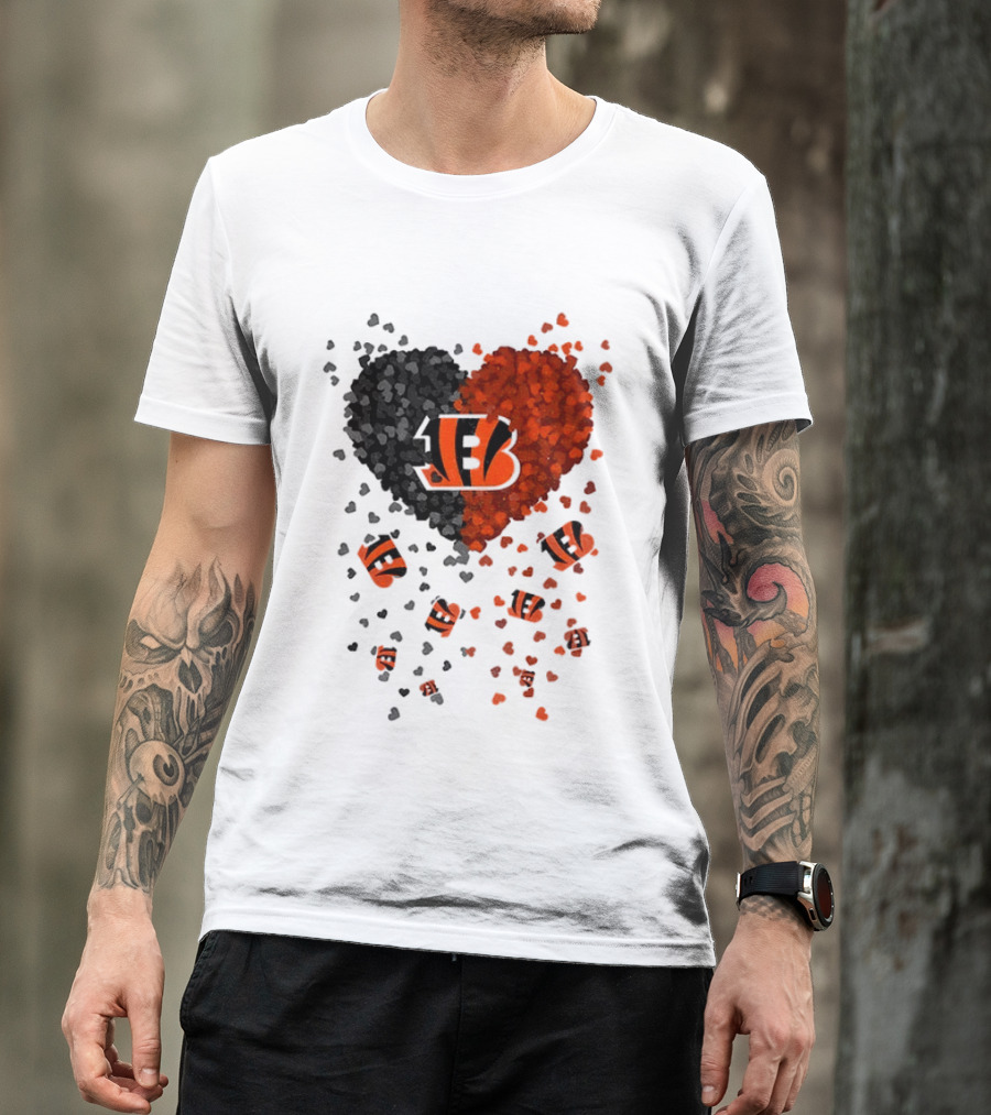 Cincinnati Bengals Heart 2026 Football Fan Love Collection T-Shirt