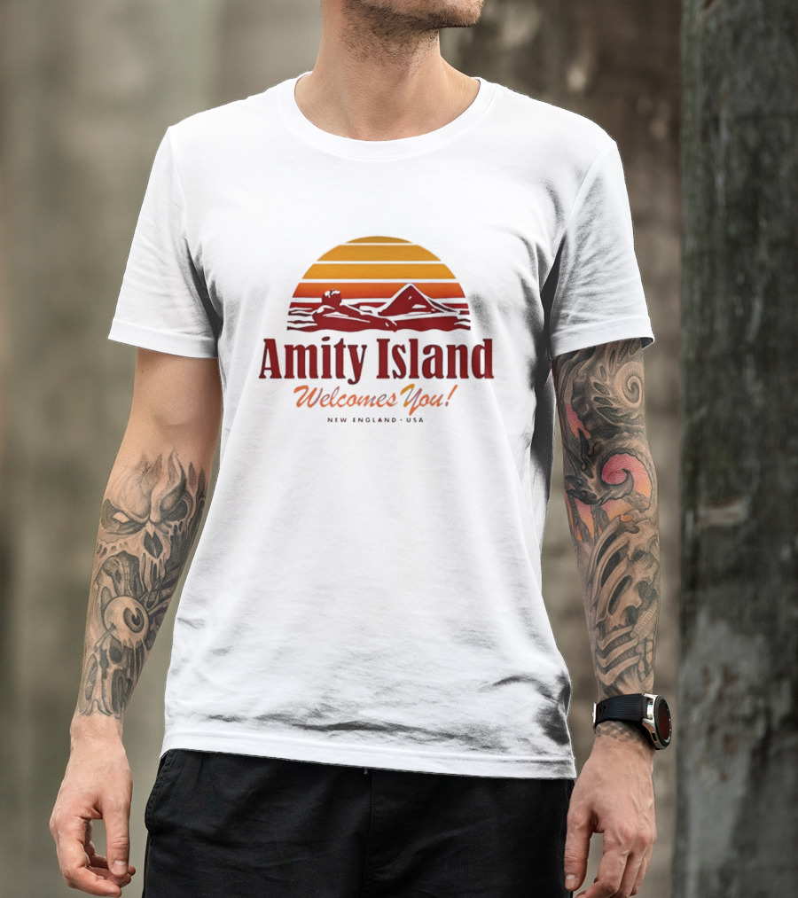 Amity Island Welcomes You New England USA Sunset Scene T-Shirt