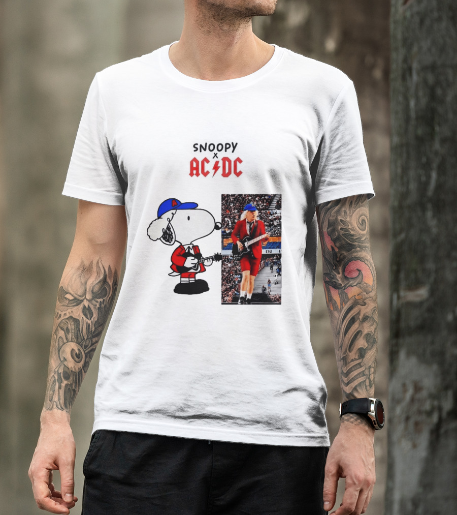 Snoopy Peanuts AC DC Angus Young Rock Concert T-Shirt