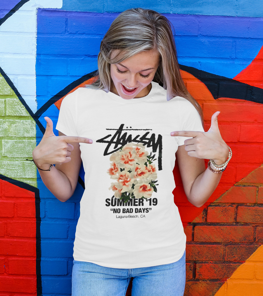 Stussy Summer 19 No Bad Days Floral Laguna Beach CA T-Shirt