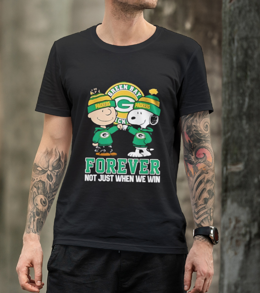 Peanuts Charlie Brown Snoopy Green Bay Packers Forever Not Just When We Win T-Shirt