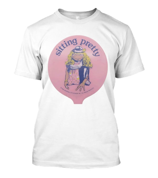 Sitting Pretty 1982 Universal City Studios ET T-Shirt