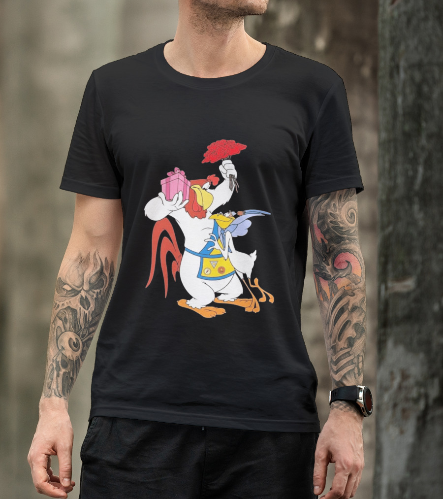 Foghorn Leghorn Miss Prissy Holding Roses And Gift Valentine Looney Tunes T-Shirt