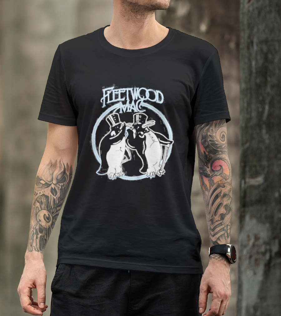 Ginny Miller Antonia Gentry Ginny And Georgia Fleetwood Mac T-Shirt