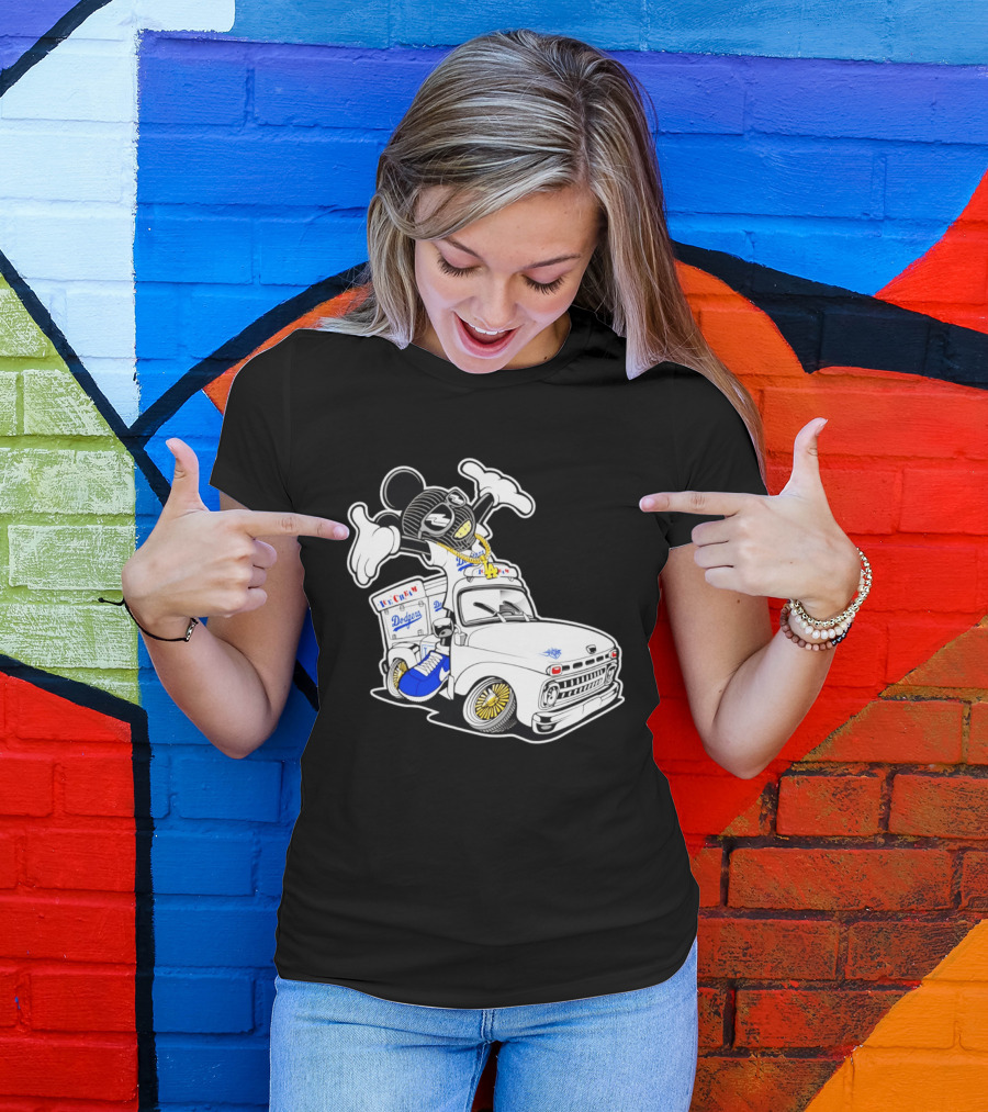 Los Angeles Dodgers Mickey Ice Cream Truck Sneaker Chain T-Shirt