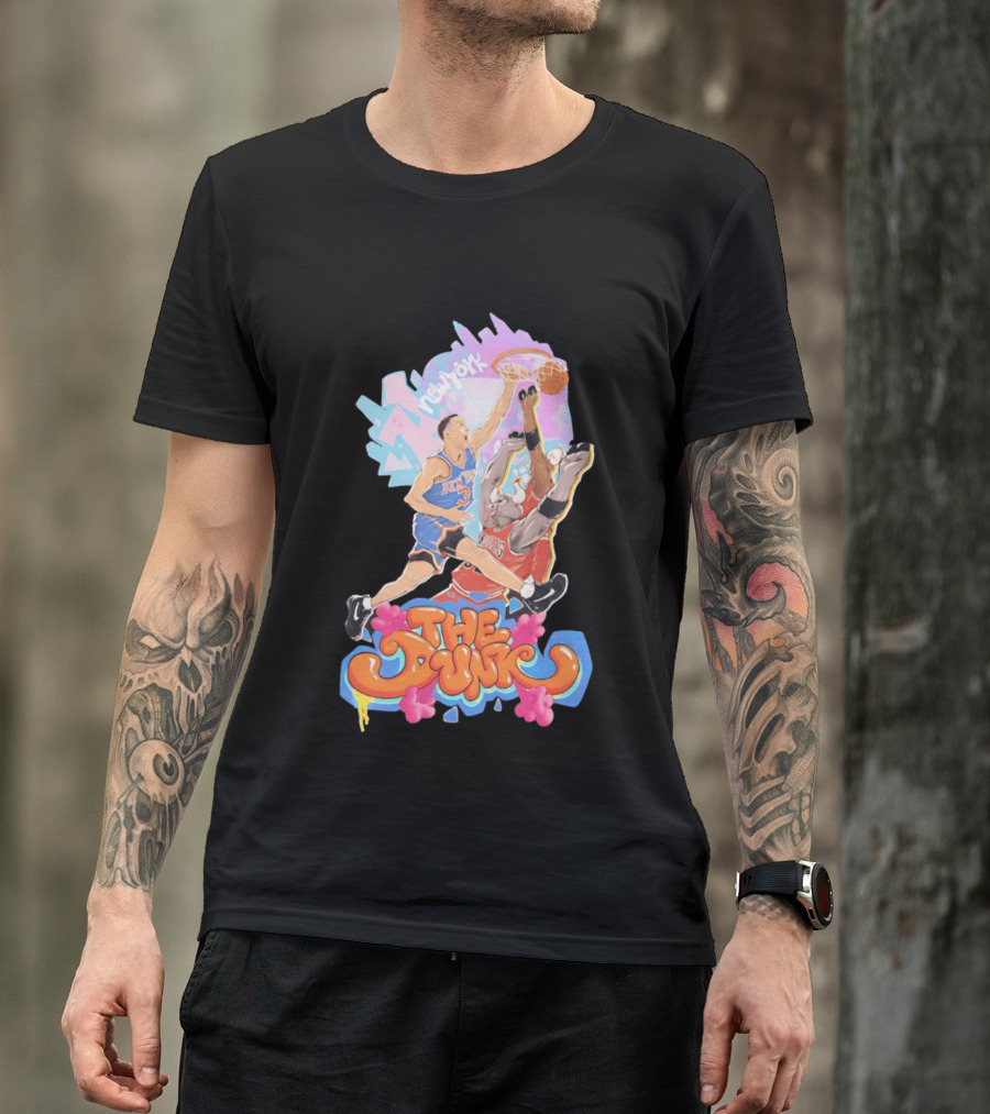 The Dunk New York Knicks Basketball Action Graffiti T-Shirt