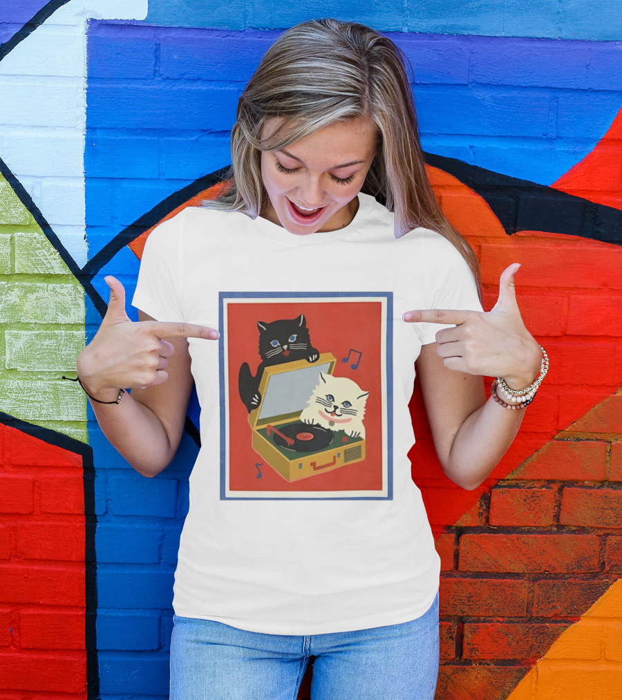 Alley Cats With Record Player And Musical Notes T-Shirt