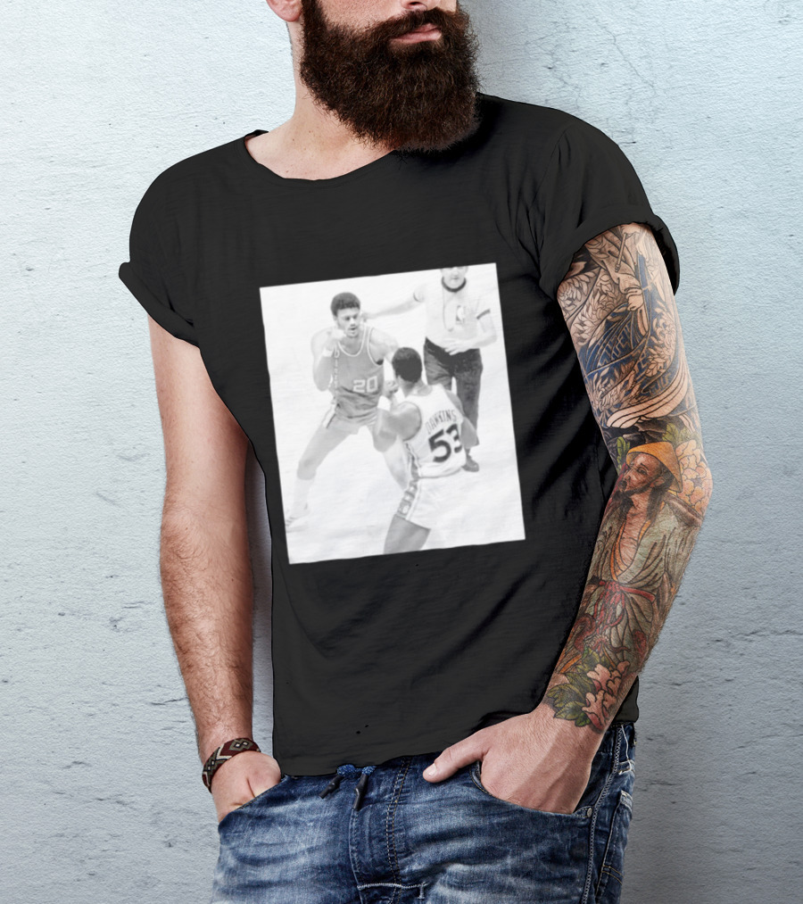 NBA Vintage Showdown Maurice Lucas Vs Darryl Dawkins Black White 20 53 T-Shirt