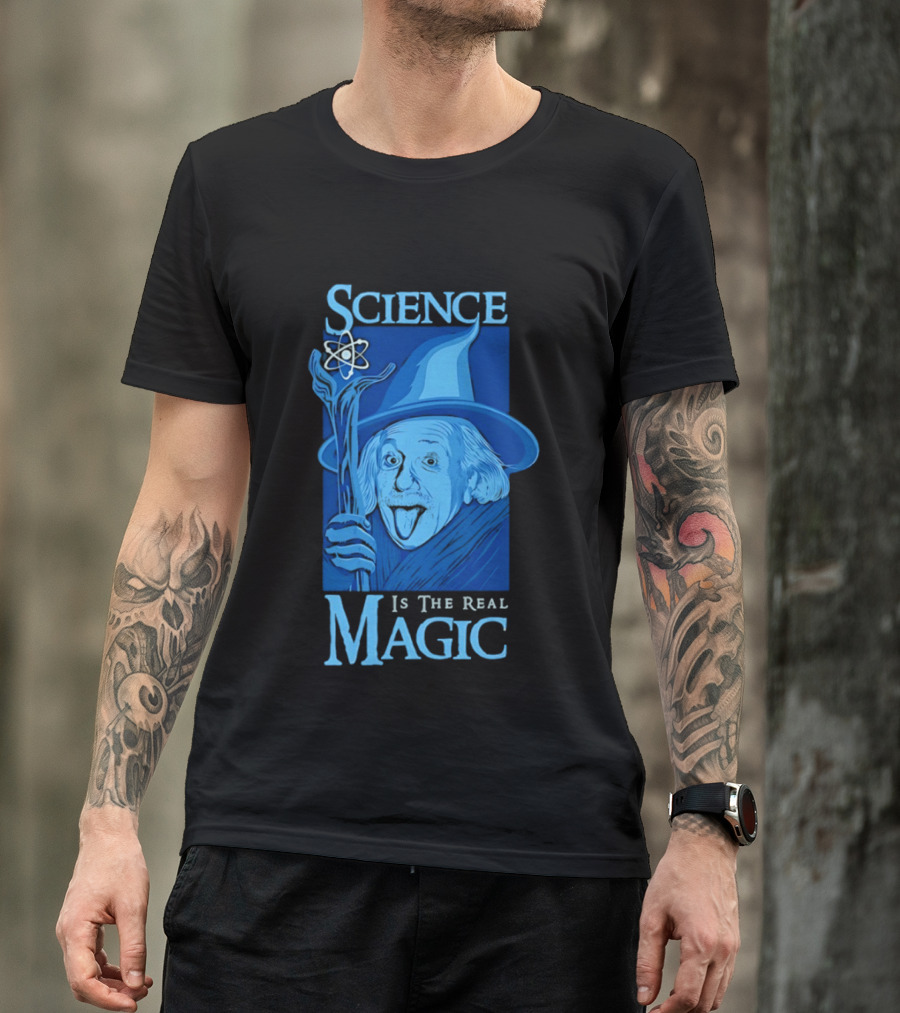 Science Is The Real Magic Einstein Wizard Motif T-Shirt