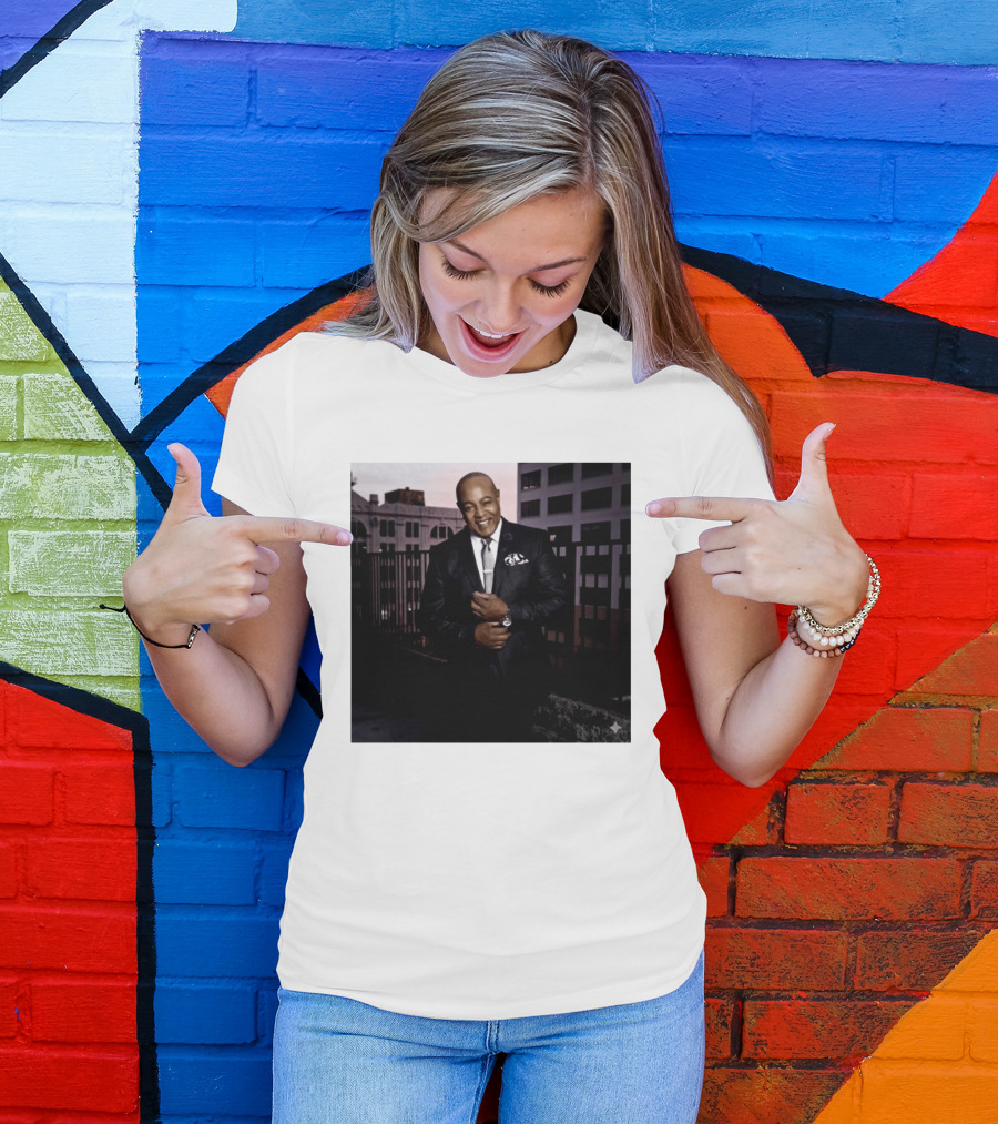 Peabo Bryson Soul Singer Known As The Voice Of Love Dies At 75 T-Shirt
