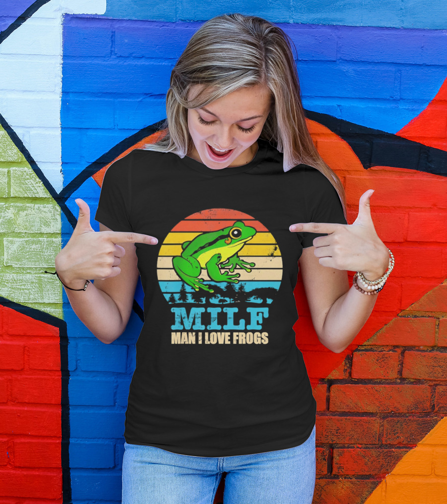 Frog MILF Man I Love Frogs Retro Sunset T-Shirt