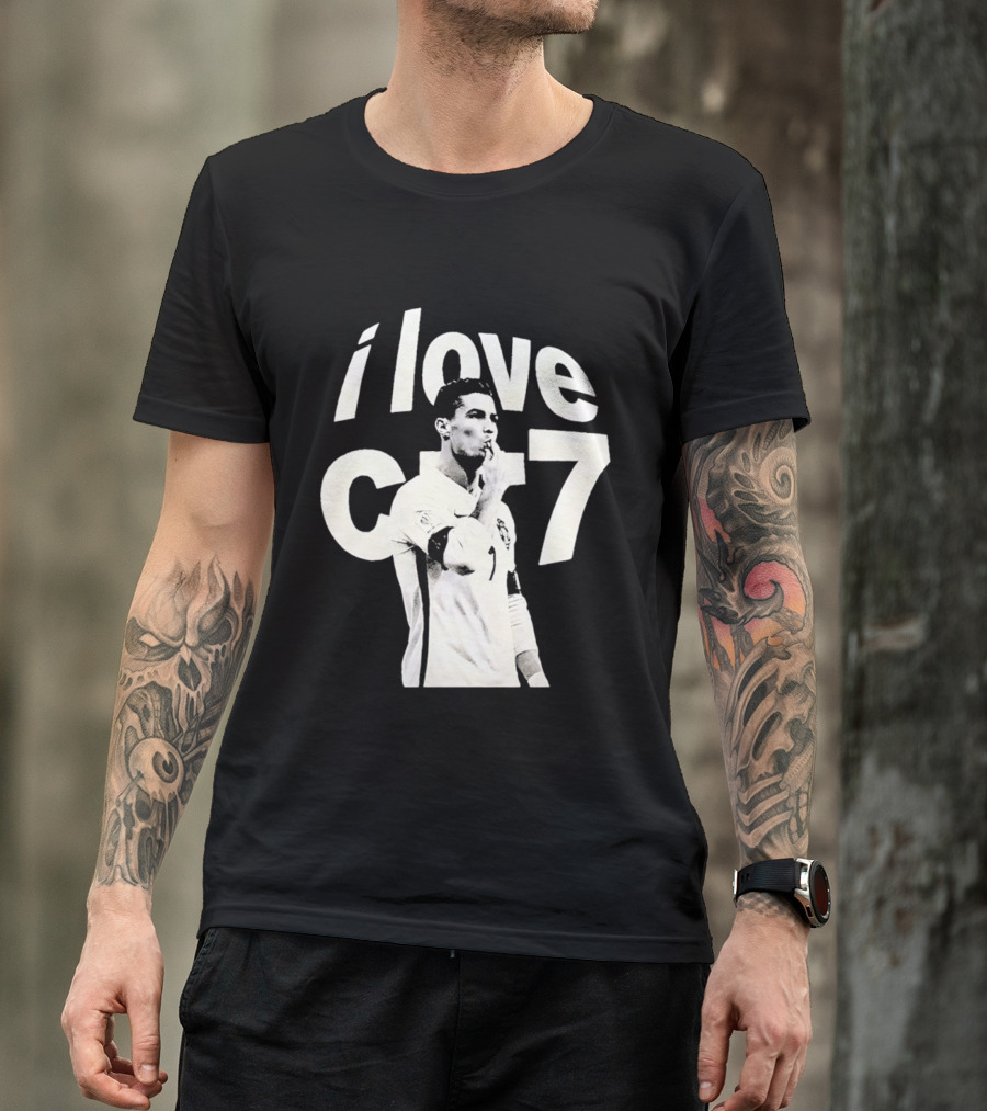 Cristiano Ronaldo I Love CR7 Image Al Nassr GOAT T-Shirt