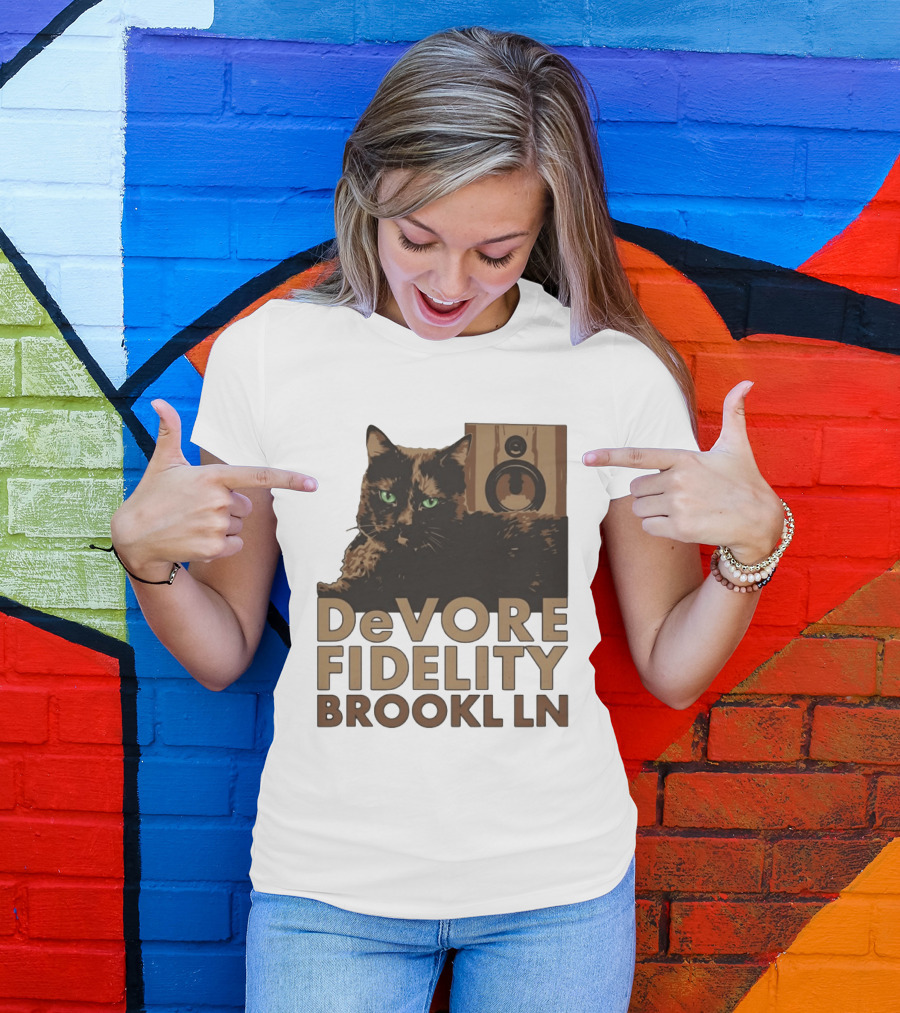 DeVore Fidelity Brooklyn LN Cat Speaker T-Shirt