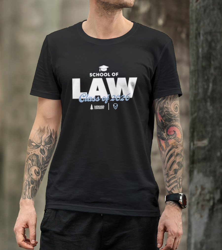 Howard University Law Class Of 2026 Graduation Theme With Scales And Books T-Shirt