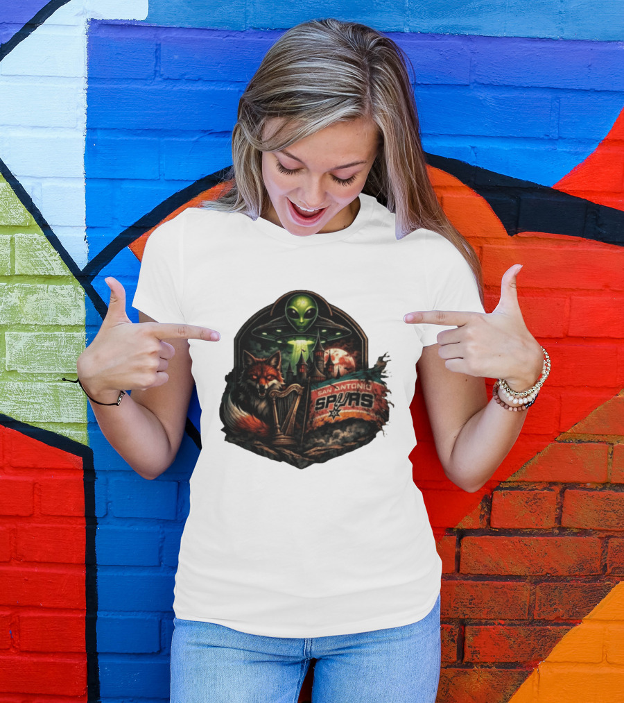 San Antonio Spurs UFO Alien Fox Harp Castle Moon Flag T-Shirt