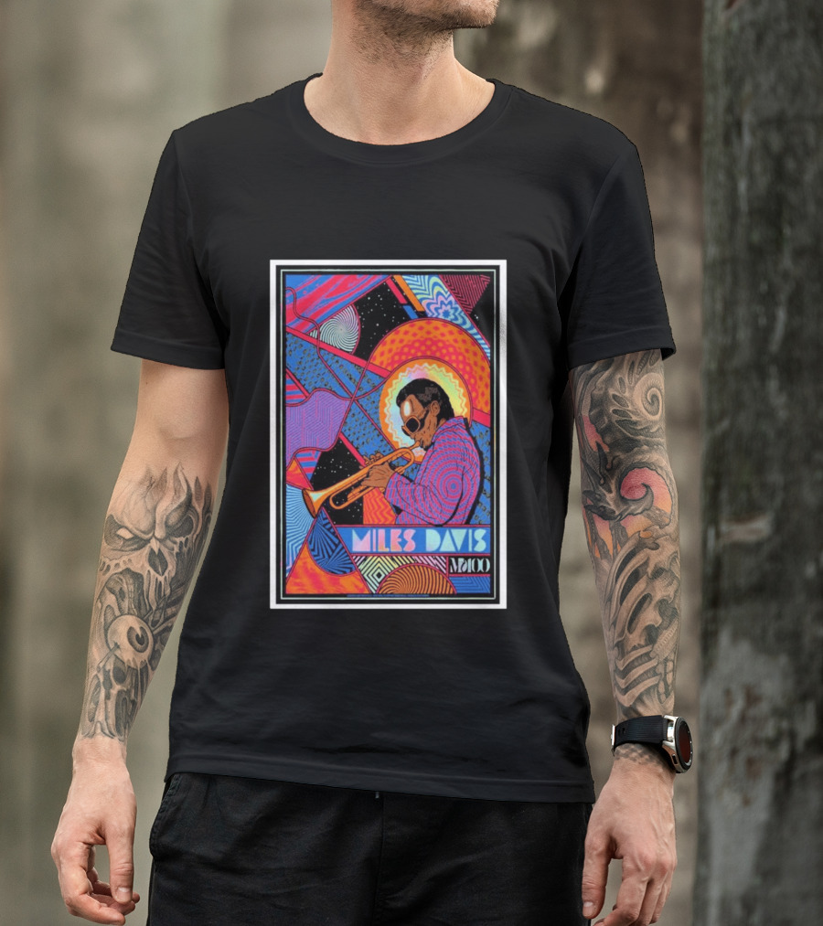 Miles Davis M100 Vibrant Foil Psychedelic Jazz Artistry Trumpet Player T-Shirt
