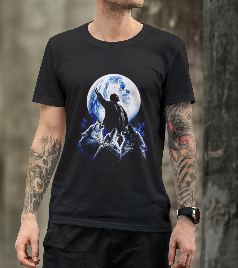 Vladimir Lenin Moon Wolves Howling Speaker T-Shirt