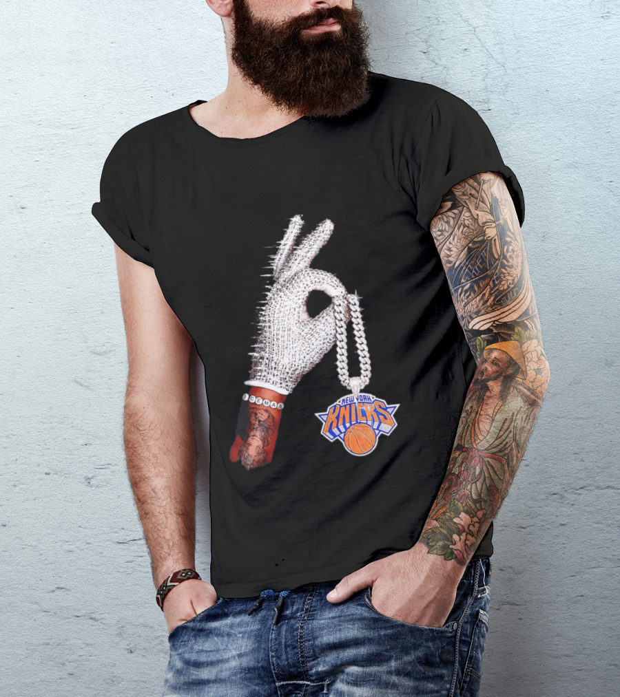 New York Knicks Iceman Glove Chain Basketball Fashion T-Shirt