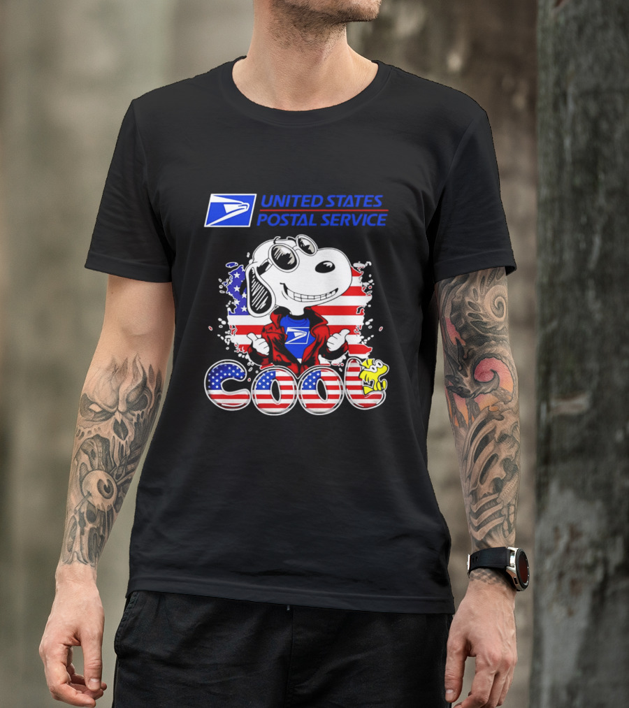 United States Postal Service Snoopy American Flag Cool 250th T-Shirt
