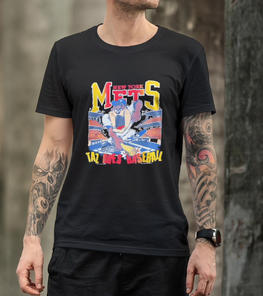 New York Mets Taz Does Baseball Stadium Scene T-Shirt