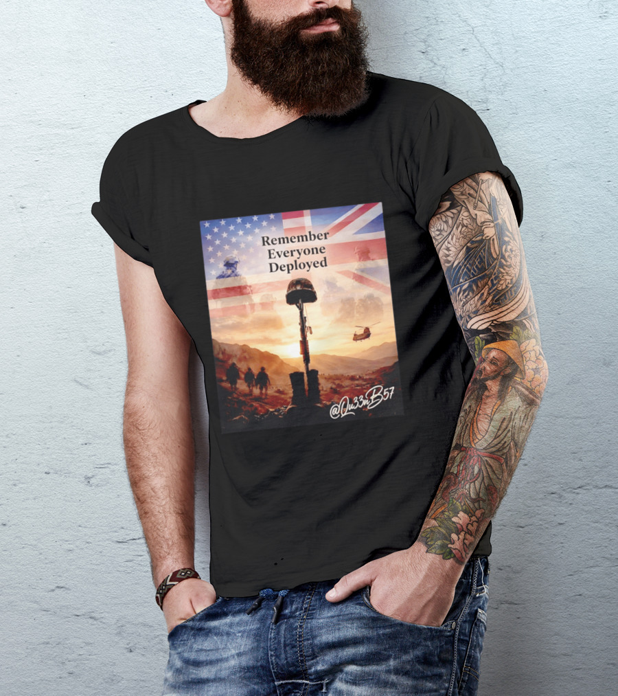 United States United Kingdom Remember Everyone Deployed Chinook Helicopter T-Shirt