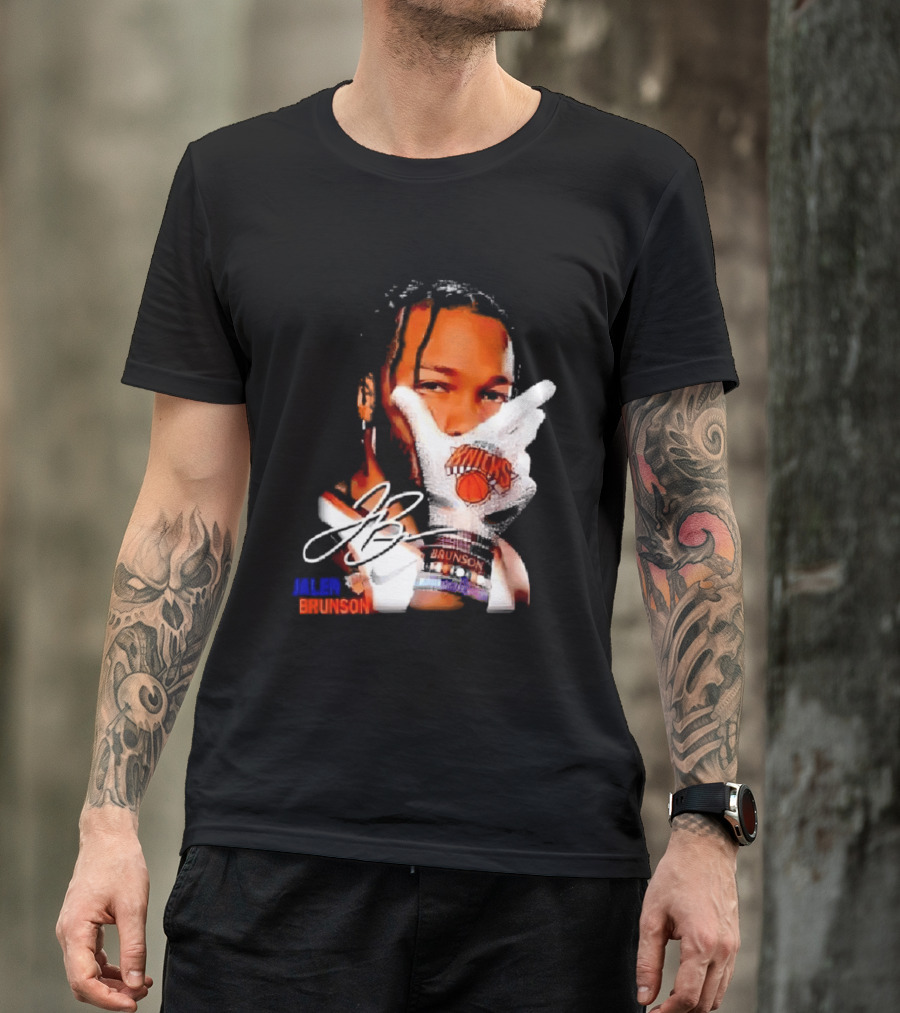 Jalen Brunson Knicks Gesture With Glove And JB Signature T-Shirt