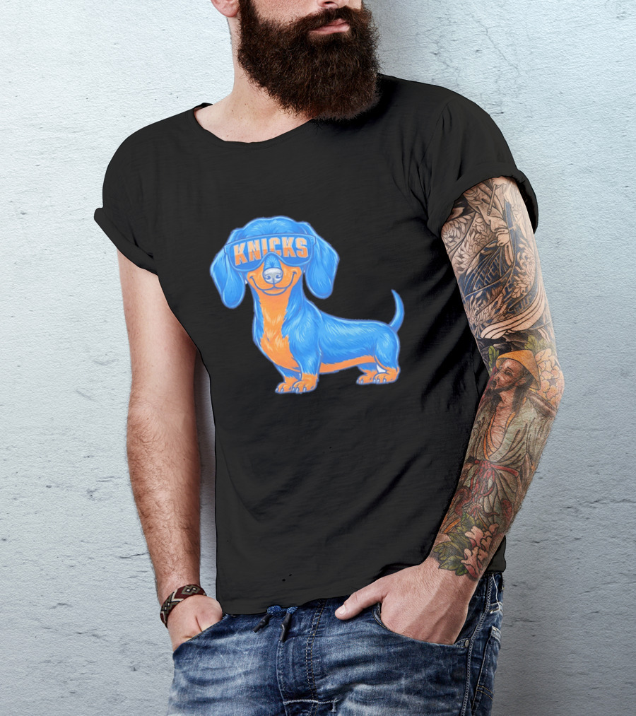 Knicks Dachshund Dog Cartoon Glasses T-Shirt