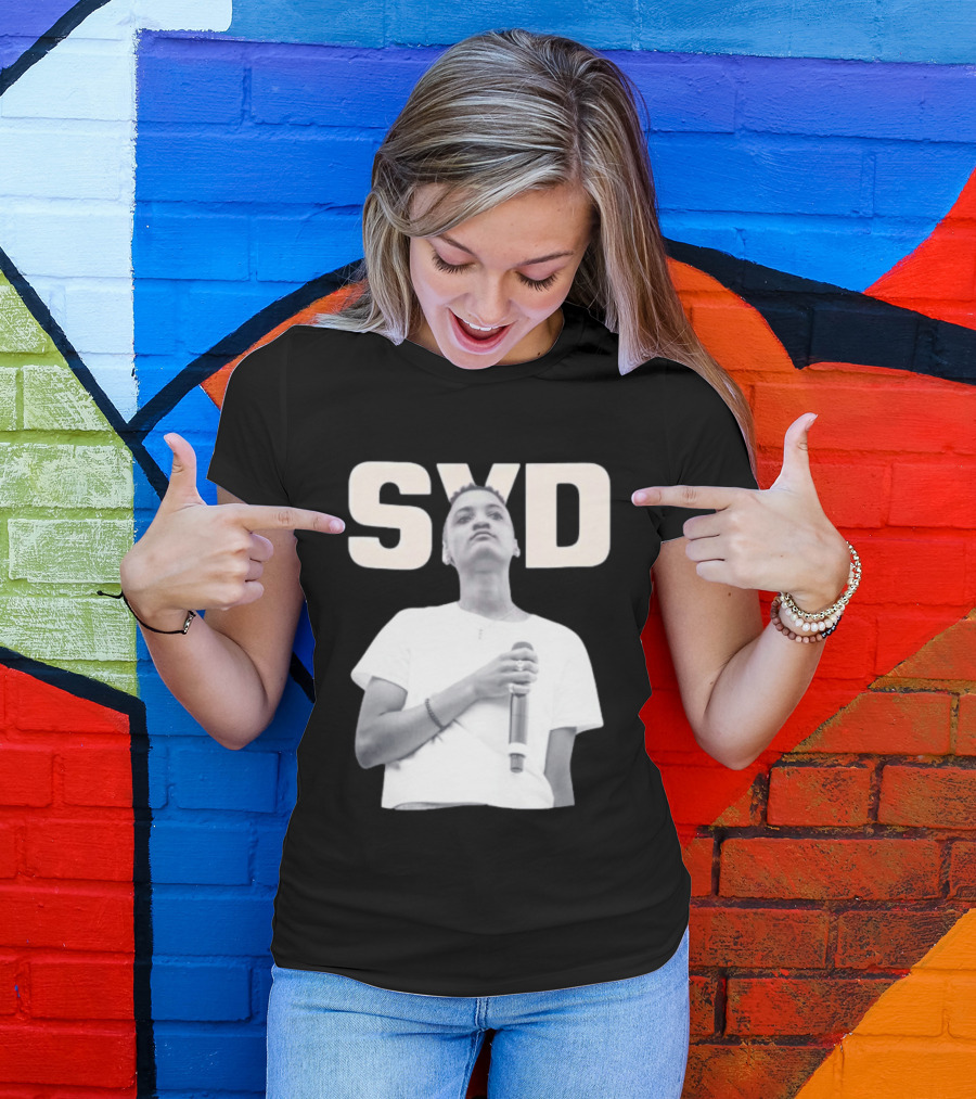 SYD Sydney Bennett Microphone Performance T-Shirt