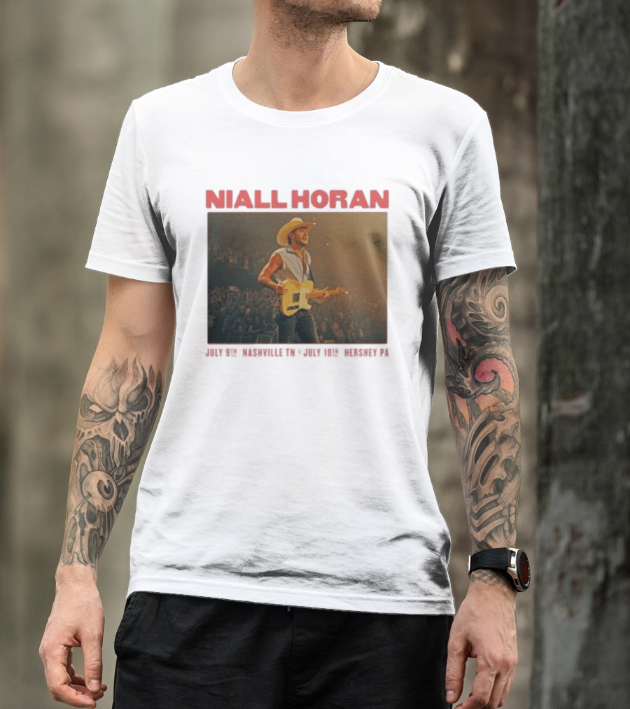 Niall Horan Live Performance Cowboy Hat Guitar Dallas Texas Event T-Shirt