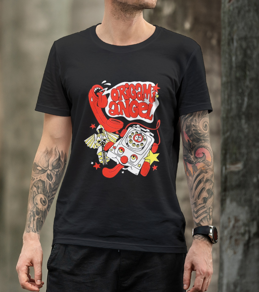 Origami Angel Retro Phone Illustration With Stars And Wings T-Shirt